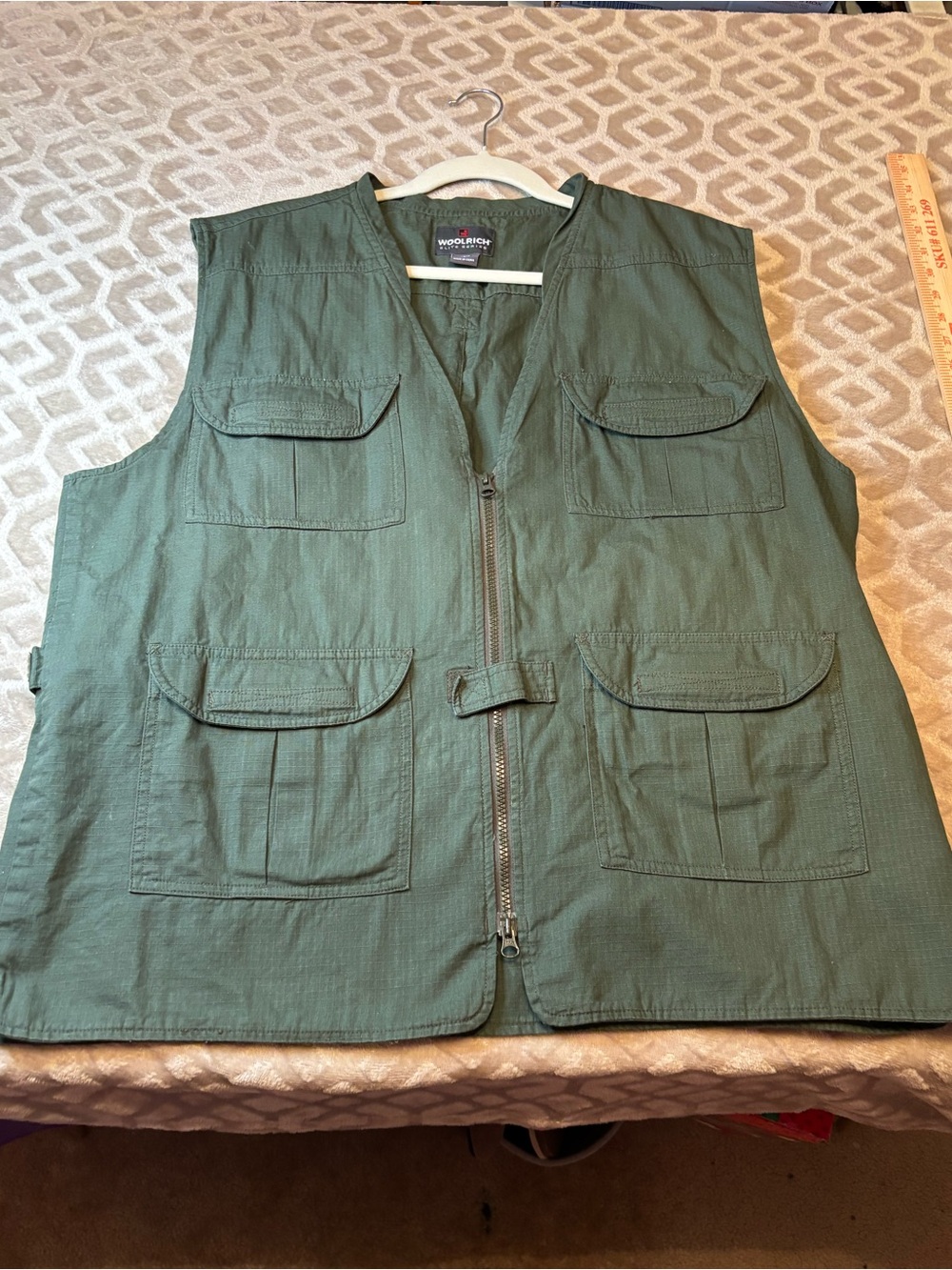 Woolrich Elite Series 4424 Men's Vest Large Size L OD Green Ripstop Outdoor EUC